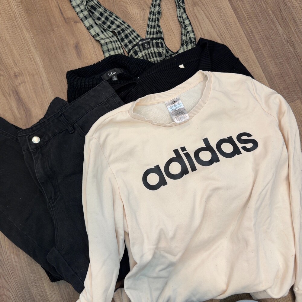 Women's Size XL Clothing Lot Adidas Lulus Versona‎ Sweaters Pants Dress 5 Pieces